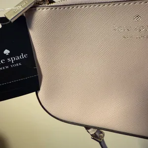 Kate Spade Schuyler Small Crossbody Warm Beige‎ Leather Bag KE702 $249 K thumbnail 3