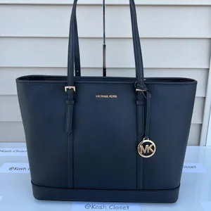 Michael Kors *one Scratch On Back *Black Jet Set Travel Saffiano Leather Tote thumbnail 1