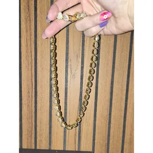Unbranded Women's Gold and White Jewellery thumbnail 5