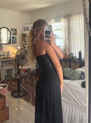 Long Black Dress thumbnail 4