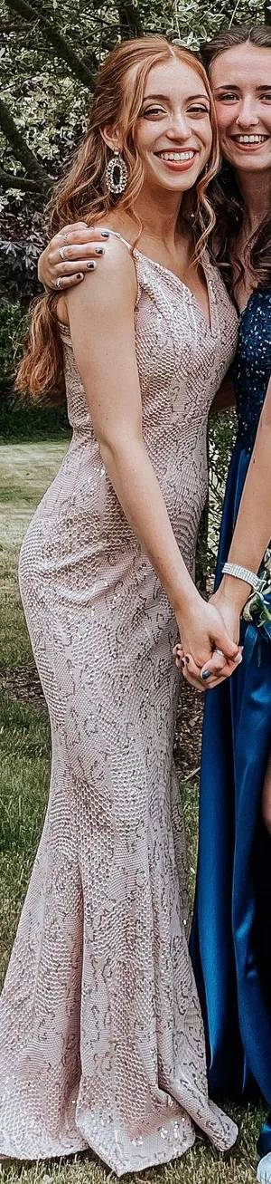 Windsor Prom Dress thumbnail 4