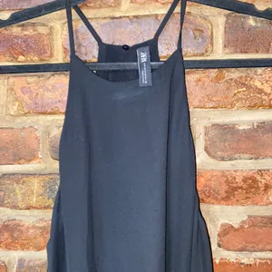 Zara Black Sleeveless Keyhole Tank Top Blouse Women's Size Medium thumbnail 2