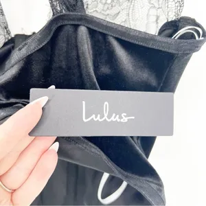 NWT‎ Lulus Flirty Influence Lace Velvet Bustier Halter Top S Black Coquette thumbnail 8