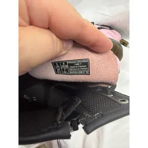 Dr. Martens Women's Sz 7 1460 Pink‎ Patent Leather Side Zip Combat Lace Up Boots thumbnail 7