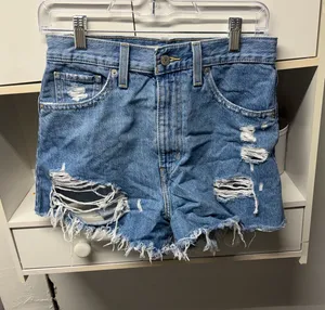 Levi’s Shorts Denim High-Rise Distressed thumbnail 1