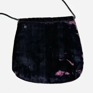 Vintage 70's Magid Handmade Black Velvet Formal Mini Bag thumbnail 5