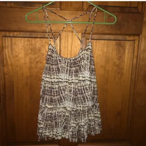 Free People flowy tank top size small! thumbnail 4