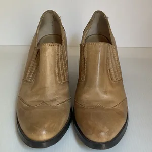 Tan Leather Western Ankle Boots Size 7 Block Heel Boho Fall Booties Pointed Toe thumbnail 9