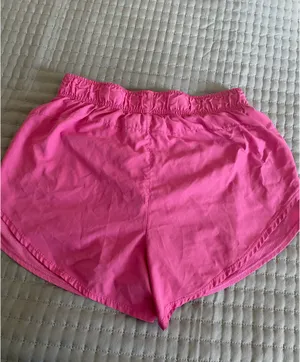 Pink Athletic shorts Size M thumbnail 4