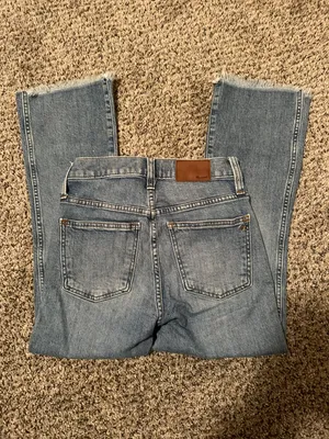 Madewell Straight Jeans Petite thumbnail 4