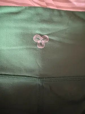 Aritzia TNA Leggings thumbnail 4