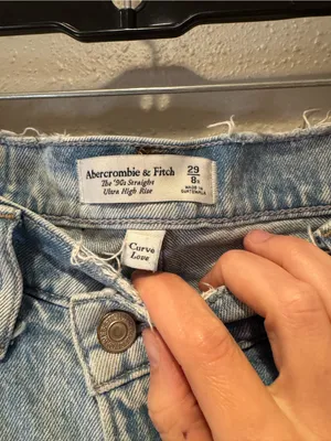 Abercrombie & Fitch Curve Love The '90s Straight Ultra High Rise Jeans 29/8R thumbnail 2