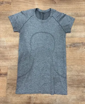 Lululemon Grey Short Sleeve Swiftly Tech thumbnail 1