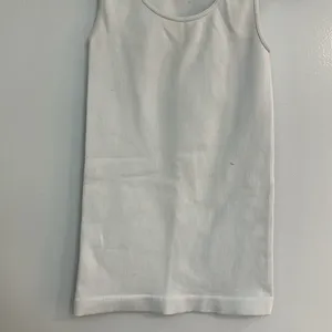 MOVING SALE Sugarlips Original Ribbed White Seamless Tank Top thumbnail 4