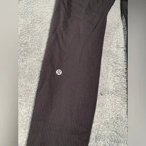 Lululemon Wunder Train High-Rise Ribbed Tight 25" 8 thumbnail 9