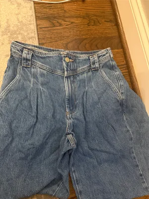 Topshop Mom Jeans High-Waisted thumbnail 2