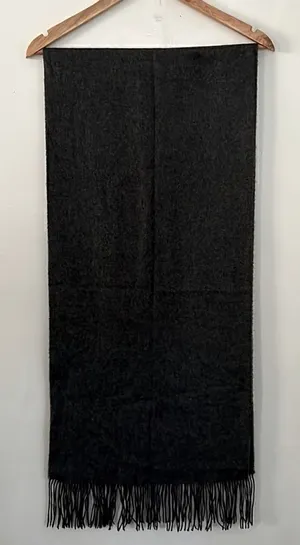 ROUNDRREE&YORKE by CASHME Scarf EUC thumbnail 1