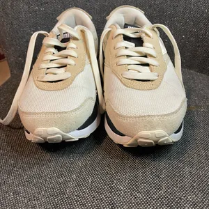 Puma Women's Cream and White Athletic Shoes thumbnail 3