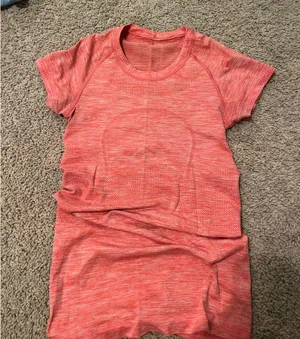 Lululemon Swiftly Tech thumbnail 1