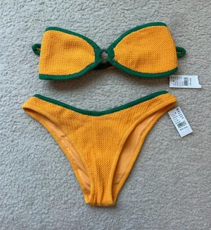 Strapless Bikini thumbnail 1