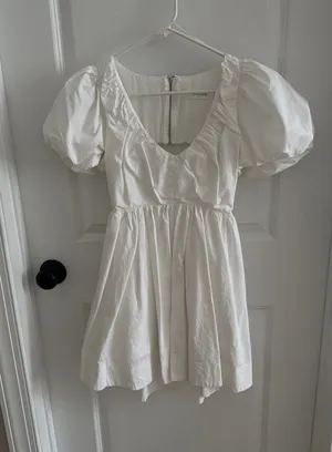Vestique White Dress thumbnail 1
