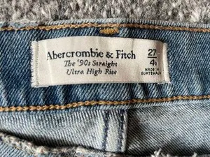 Abercrombie 90s Straight Ultra High Rise Jeans thumbnail 2