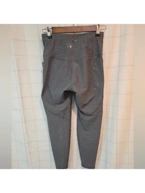 Old Navy High Rise Go Dry Active Legging thumbnail 6