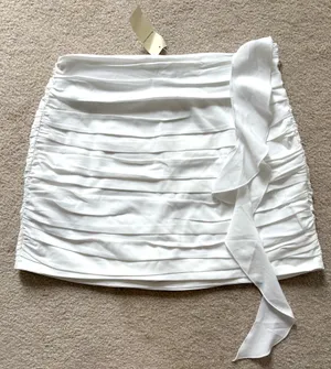Abercrombie & Fitch White Mini Skirt Ruched Ruffle Medium thumbnail 2