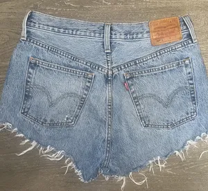 Levi’s Jean Shorts thumbnail 2