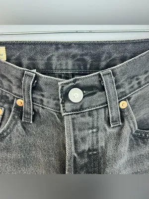 Levi's 501 Faded Black/Grey Button Fly Denim Ankle Jens Size 24 x 30 thumbnail 6