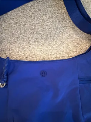 Lululemon Slouchy Sling Bag 6L riverside blue NWT thumbnail 7