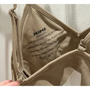 Skims Bralette thumbnail 3