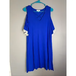 Umgee Blue Cold Shoulder Crochet Trim Detail Dress Size Large thumbnail 2