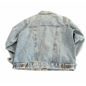 Classic Y2K Light Wash Denim Trucker Jacket Size L thumbnail 3