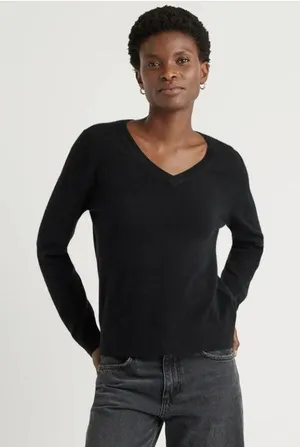 Quince Mongolian Cashmere V-Neck Sweater Black Size M thumbnail 1