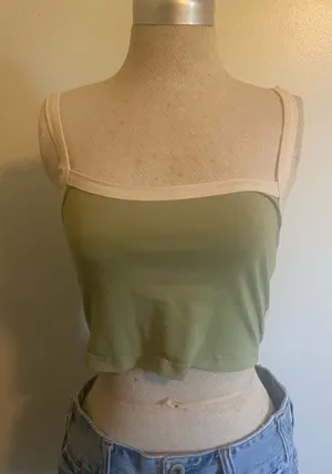 Green crop top thumbnail 1