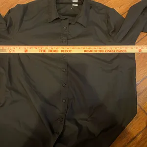 Roaman's black button up top shirt EUC woman’s 1X thumbnail 5