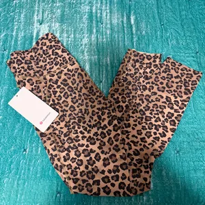 leopard print Lululemon thumbnail 4