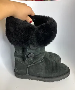UGG Bailey Button Triplet Boots Womens 8 Black Good‎ Suede Shearling Mid Calf thumbnail 1