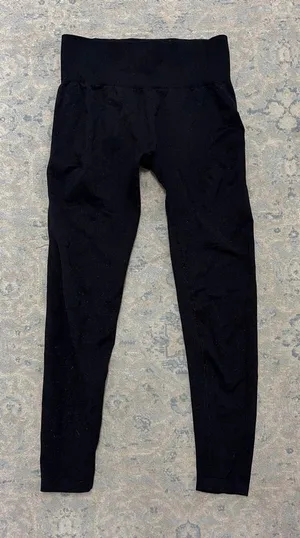 Halara Seamless Black Leggings thumbnail 1