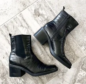 Bleecker & Bond Croc Platform Boots Leather Square Toe Block Heel Black Size 11 thumbnail 1