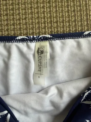 Cupshe Bottoms High-Waisted Swim thumbnail 2
