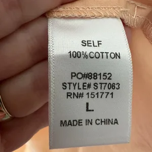 Le Lis Lexi Top Women’s Med & Matched Bra Set Peach Button Oversized Pastel NWT thumbnail 4