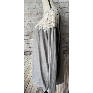 Umgee Womens Shirt L Long Sleeve Gray Shirt‎ Lace Top Casual thumbnail 3