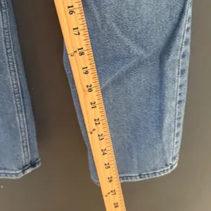 Abercrombie &‎ Fitch The 90s Straight Ultra High Rise Jeans Medium Wash 25 0R thumbnail 6