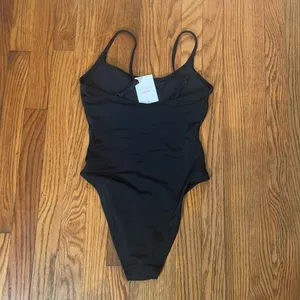 Andie The Cheeky Amalfi One Piece Swimsuit Black size Large‎ NWT thumbnail 4