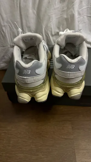 New Balance 9060 Sneakers Men’s Shoes Size 6.5 thumbnail 3