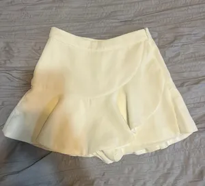 DO+BE White Mini Skirt / Skort thumbnail 1