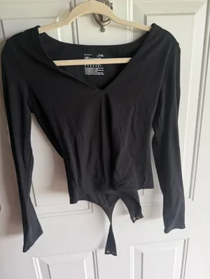 black bodysuit Size L thumbnail 1