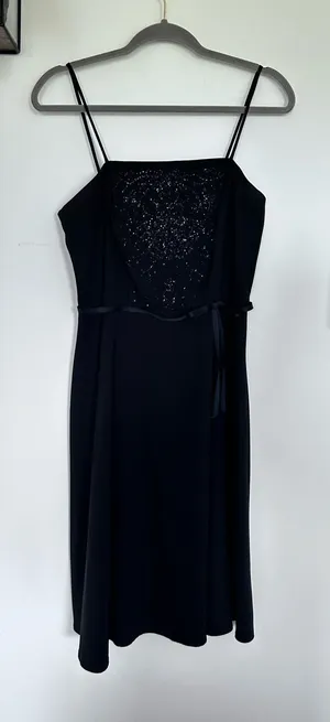 Vintage CDC Black‎ Beaded Spaghetti Strap Knee Length Dress Size 6 thumbnail 1